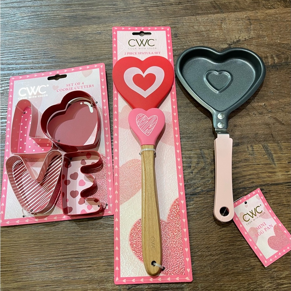 CWC Valentine’s Day Kitchen Set – Heart Cookie Cutters, Spatulas & Mini Egg Pan